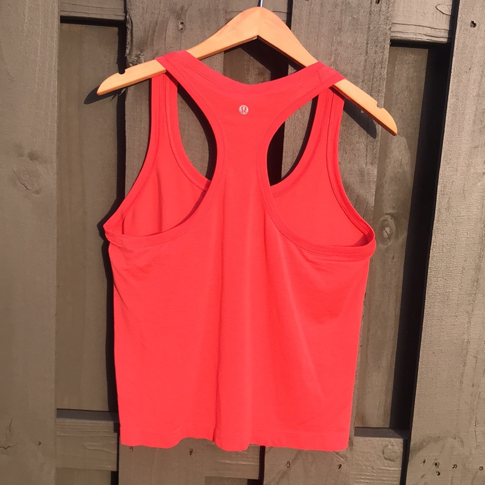 Lululemon size 10 tank